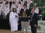 Graduation-43-20040529-Nina-PatrickMcKennaTrophy-2-.jpg