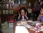 Nina-15thBirthday-Friends-Cake-03-20020427.jpg