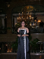 Prom-37-20040628-Nina-ChateauFrontenac-01.jpg